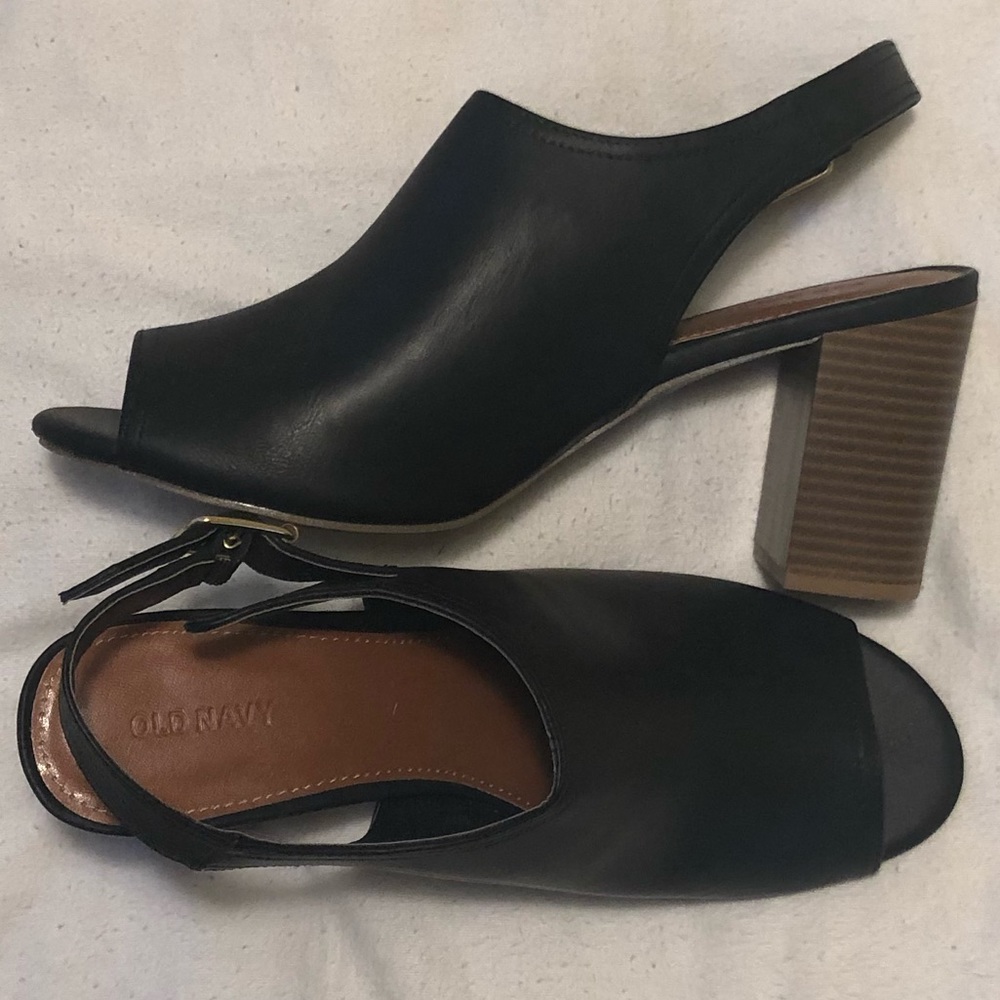 Black peep toe heels